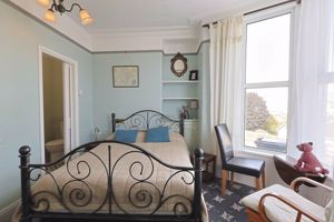 Photo 19- click for photo gallery